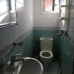 Πανσιόν Locart Room3